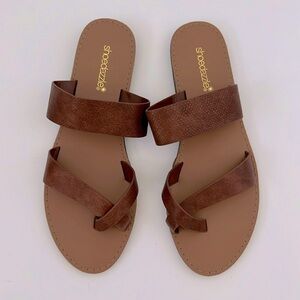 Shoedazzle Cloey Chic Faux-Leather Thong Sandals with Crisscross Strap